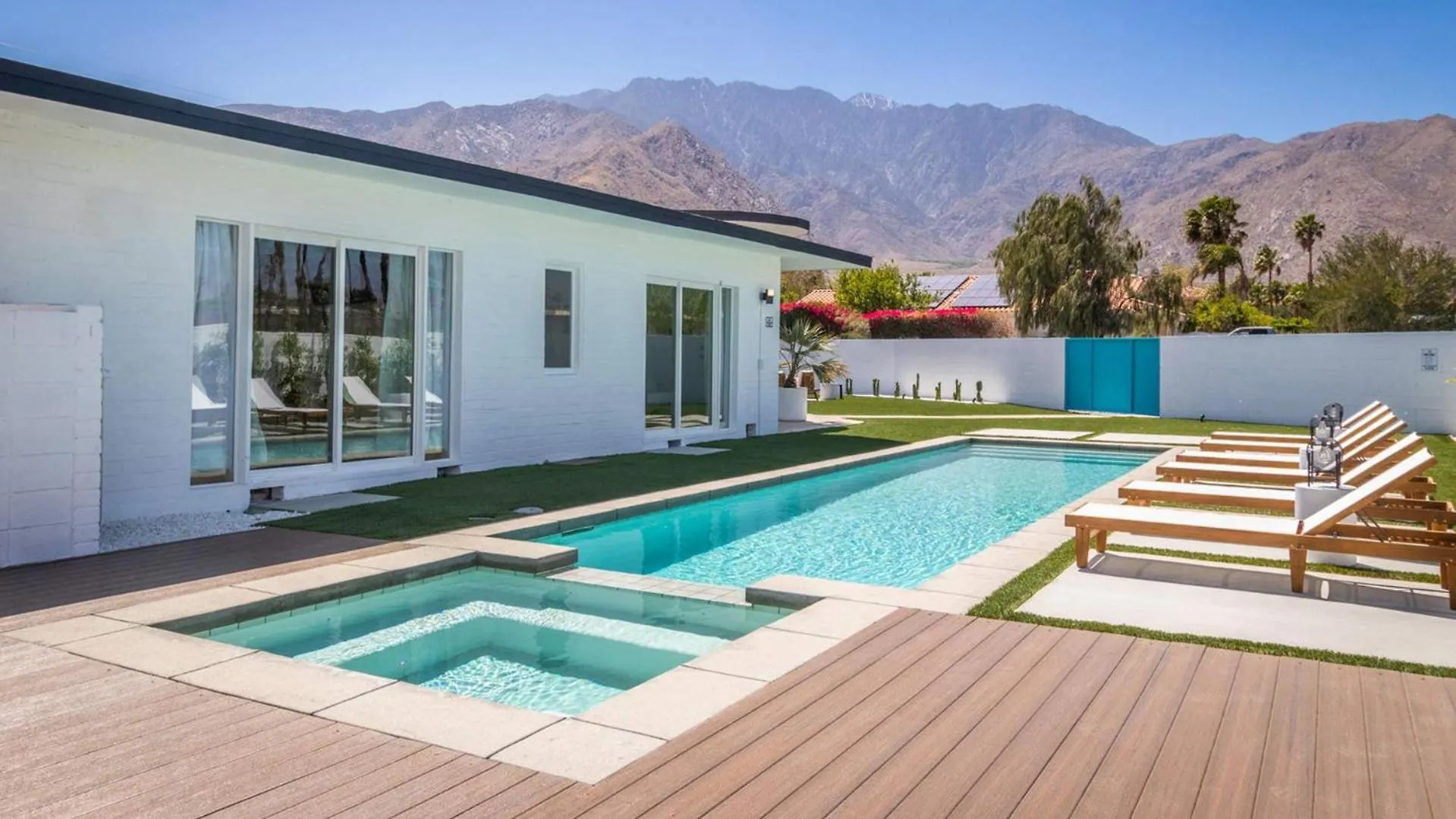Villa White Pearl - Pool - Spa - Mountain Views Palm Springs